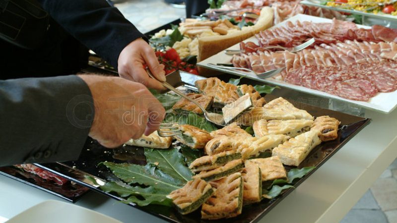 塑料包装：轻便但需关注环保